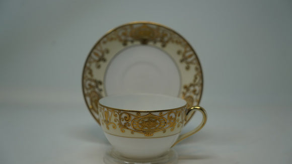 Noritake Hand Painted Gold on Pale Yellow Teacup and Saucer #175